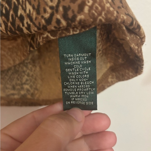 Lauren Ralph Lauren Snake Print Ruffle Trim Sleeveless Top Size Small - Picture 6 of 9